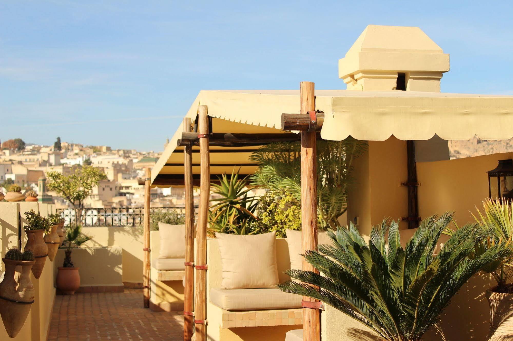 Riad Le Calife Фес Экстерьер фото